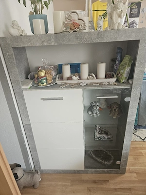 Schränke zu verkaufen