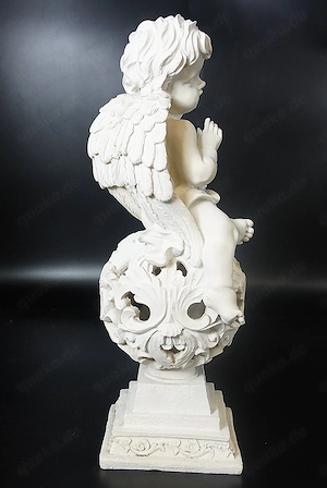 Puttenengelfigur aus Keramik auf Sockel in matt-weißem Finish, 35 cm hoch Bild 5