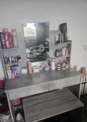 Schminktisch