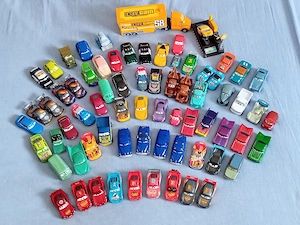 Lightning McQueen - Fahrzeuge +  Wandbild + Koffer