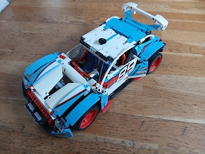 Technik Rallyeauto 42077