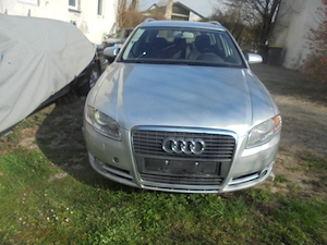 Audi A4 KombiDiesel 2 Liter TDI Bj 3 2005 PS 140 Kupplung Kaputt 2 Motor Bild 10