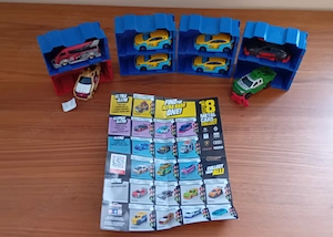 Spielzeugautos - Metallautos in Box - Majorette