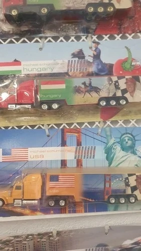 Spielzeug LKWs Originalverpackt