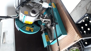 Wegen Geschäftsaufgabe verkaufe ich meine Maschienen.