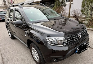 Zum Verkauf steht ein Dacia Duster II 1.0 TC 100 Comfort in sehr gutem gepflegten Zustand 31000 km.