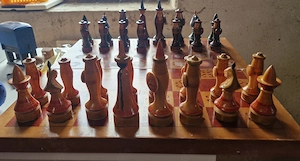 Schachspiel russisch-kirgisisch