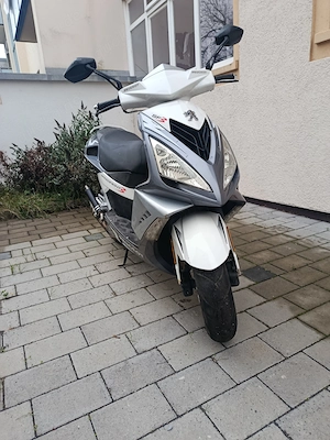  Peugeot Speedfight 3  