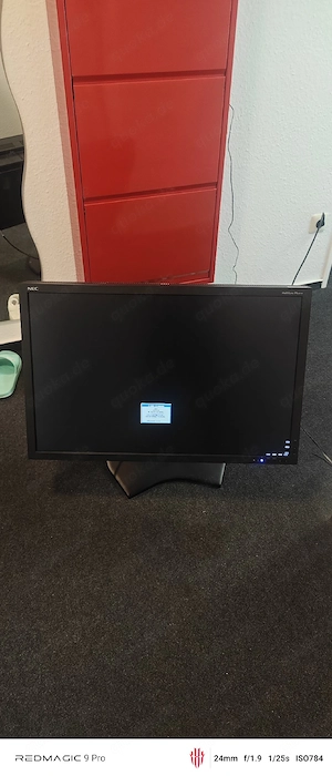 NEC MultiSync PA301w Bild 2