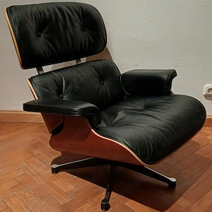 Vitra. Eames Lounge Chair & Ottoman Leder Schwarz Kirschbaum Top Zustand Vintage Bild 4