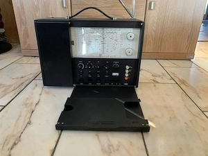 Braun station T 1000 CD schwarz Weltempfänger