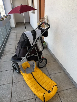 Hundebuggy, hochwertig  von InnoPet zusammenklappbar