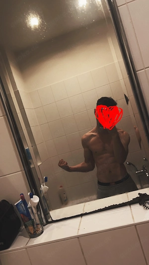 M 28 Suche Sie (18-50j) um sich gegenseitig zu verwöhnen. Wenns passt gern auch Richtung F+