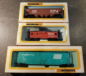 3 x Bachmann H0 Güterwagen 1  Canadian National in OVP