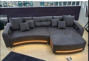 Ecksofa  Laredo  mit LED & Soundsystem   ZUSTAND WIE NEU!