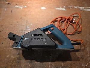 Elektro-Hobel, Black & Decker DN 710 D1