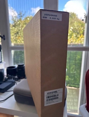 Apple MacBook pro M4  Bild 3