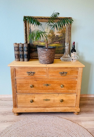 Antike Gründerzeit-Kommode aus Weichholz | Honigton 1890er | Landhaus-Charme 