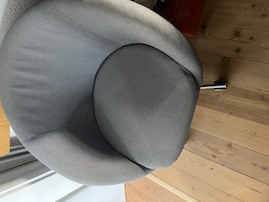 Moderner Drehsessel   Loungesessel in Grau   guter Zustand