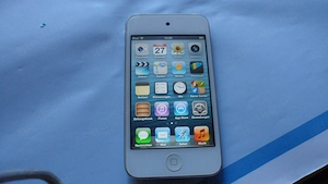 JBL radial micro mit IPod touch weiss 16GB Bild 6