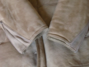 Neue Fell-Lederjacke (Imitat) Bild 5