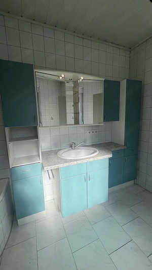 Badmöbel-Set mit Spiegelschrank - türkis weiß