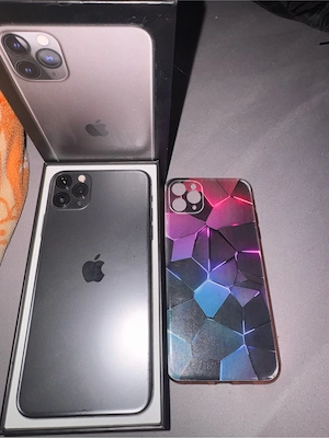 IPhone 11 Pro Max 64GB Bild 3
