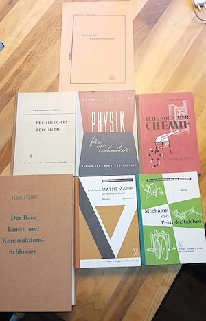 Fachbücher Mathe, Physik, Chemie usw.