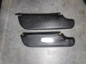 Dino 2400 Ersatzteillager Neu und Gebrauchtteile