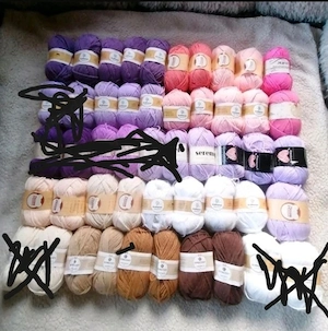 Handarbeits Garn, je 50 g - 2  