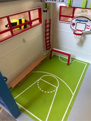 Playmobil Die Schule 9453 unf Turnhalle 9464 Bild 3