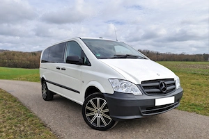 Mercedes Vito (Viano) 116 CDI 4x4 Automatik | TÜV neu | AHK