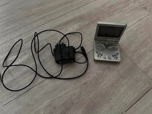   Game Boy Advance SP tribal limited edition mit Ladekabel GBA  