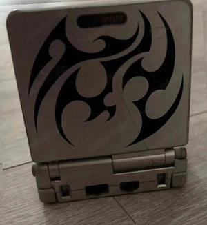   Game Boy Advance SP tribal limited edition mit Ladekabel GBA   Bild 2