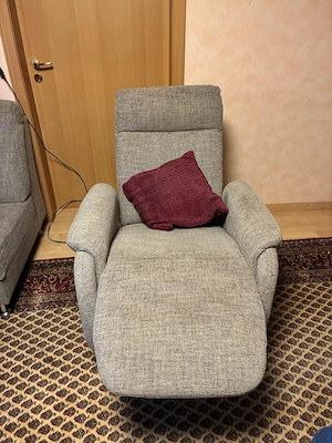 Relaxsessel, grau mit Drehteller elektrisch verstellbar Bild 2