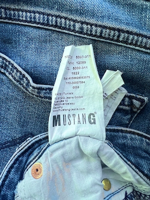 Jeans Mustang blau Anna Größe 27-32-
