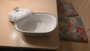 Brot Topf Korb Kasten mit Aufschrift