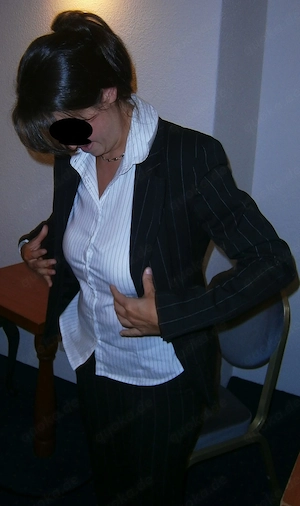 Selbständige Geschäftsfrau sucht BDSM Treffen