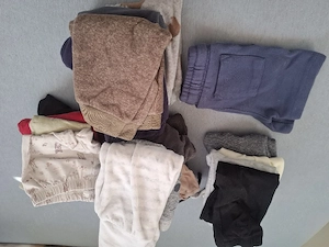 verkaufe meine jungen Babykleidung 