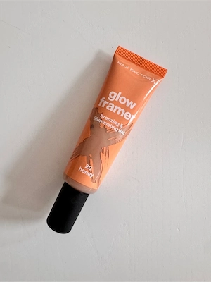 Max Factor Glow Framer Bronzing and Illuminating Tint 20 Honey