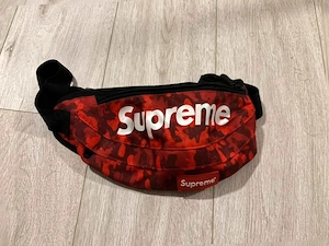 Supreme Bauchtasche Camouflage rot | Streetwear Gürteltasche NEU