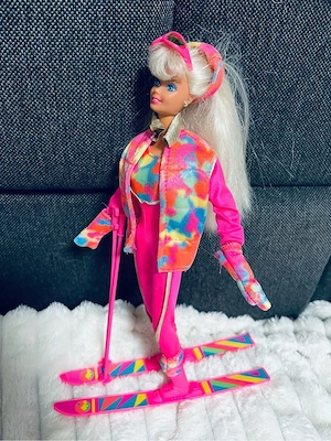 Vintage Mattel Barbie Ski Fun Original 1991