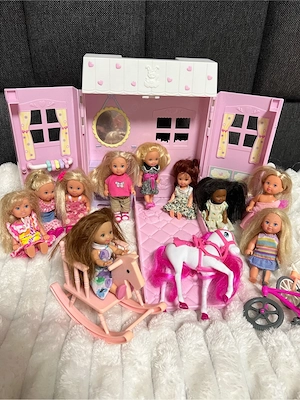 Vintage Barbie Miracle Baby Puppenhaus mit Kelly Shelly + Zubehör