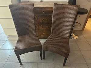 4 Rattanstühle   2 mit Armlehne & Kissen + 2 ohne   guter Zustand