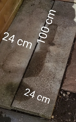 Rasenkanten- Betonplatten zu verschenken 