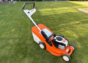 Stihl Rasenmäher RM 448 VC I