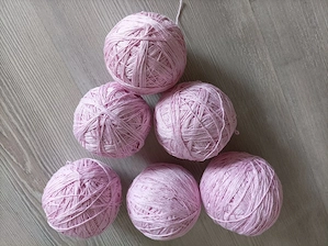 Neuwertiges Filet - Häkelgarn 