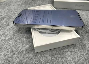 Apple iPhone 16 pro Max 