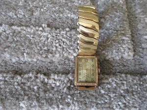 seltene Laco Damen Armbanduhr 1930 Walz-Gold