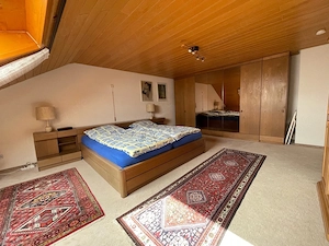 Schlafzimmer zu verschenken